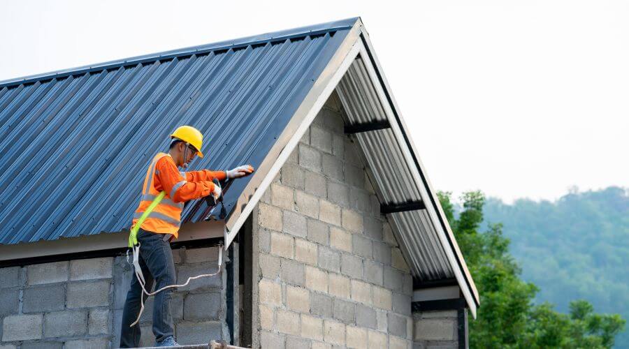 Expert new roof installation services in Fairview Heights, IL
